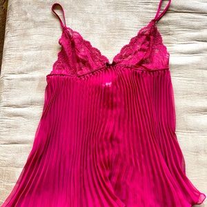 Victoria’s Secret XL night gown
